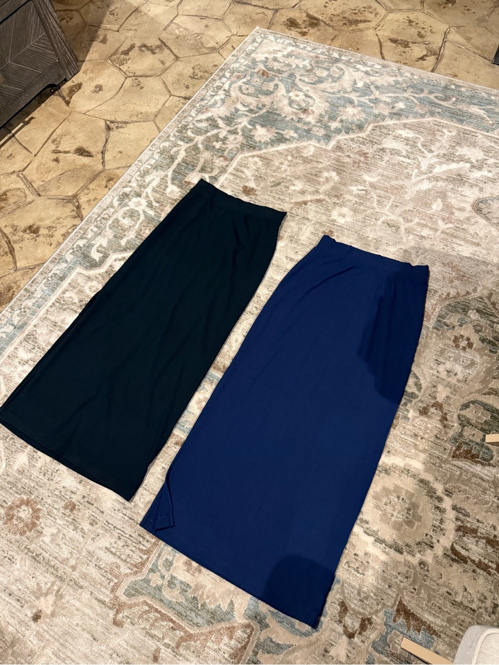 NWOT Aerie OFFLINE Ribbed Midi Skirt Bundle Black Blue Small